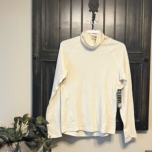 NWT KÜHL Petra Turtleneck in Sea Salt